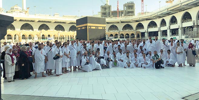 Bursaspor taraftarı umreye gitti