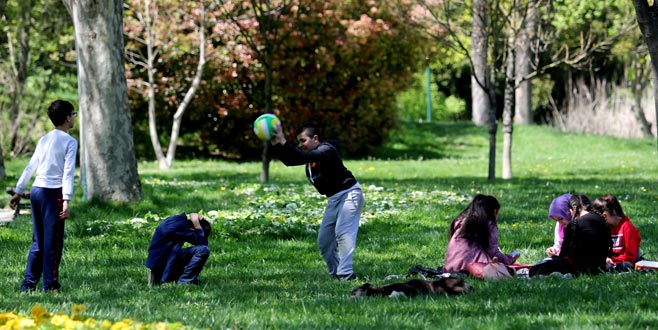 Havanın ısınmasıyla beraber Bursalılar akın etti!