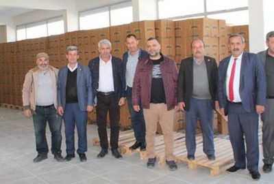 Rekortmenden erzak yardımı