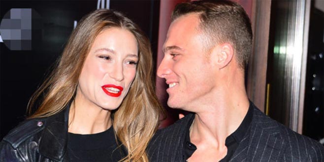 4 yıllık aşk bitti! Yollarını ayırdılar