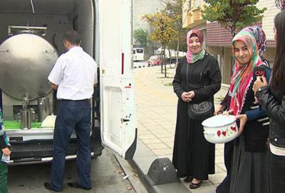 Vatandaş sokak sütünü tercih etmeye başladı