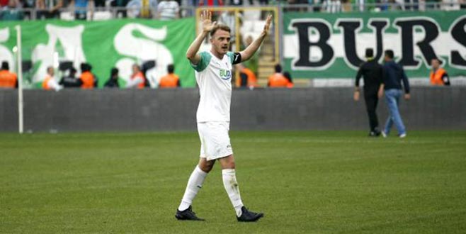 Bursaspor kaptanı Ertuğrul Ersoy taraftardan özür diledi