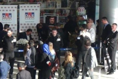 Ünlü isme Bursa’da hayran şoku! 15 dakikada bitti