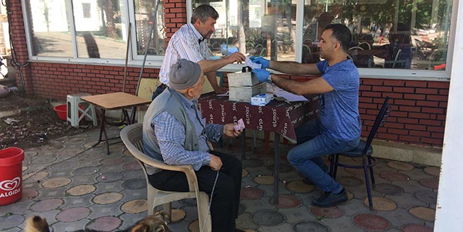 Köpeklere kuduz aşısı yapıldı Köpeklere kuduz aşısı yapıldı