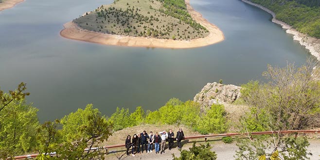 Sınır ötesindeki cennet Sınır ötesindeki cennet