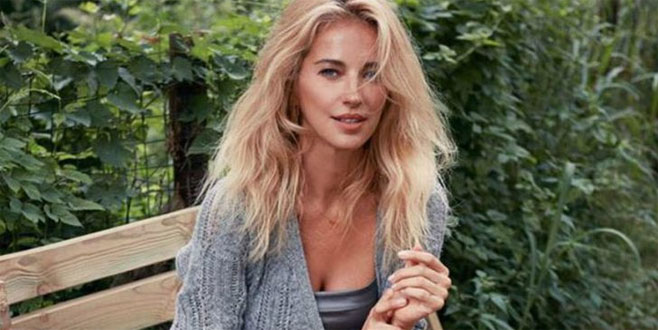 Bacak dekolteli paylaşımı büyüledi