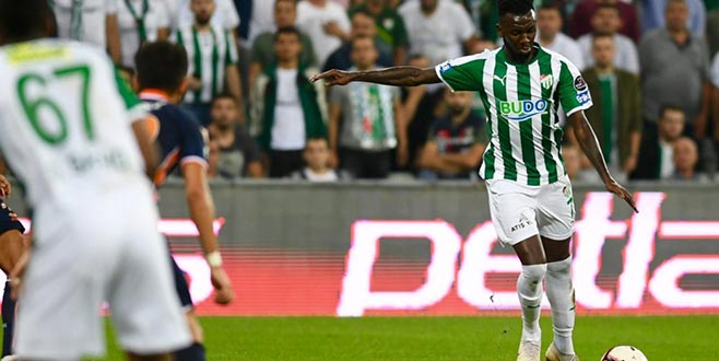 Şut atıyoruz ama isabet yok