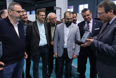 Model Fabrika yol gösterecek