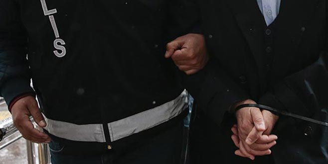 FETÖ operasyonunda 2 kişi yakalandı