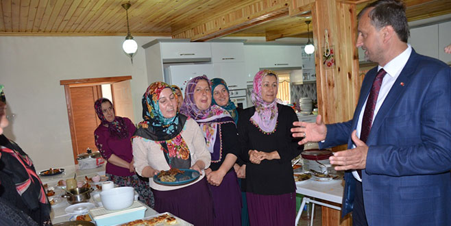 Büyükelçiler İznik’e hayran kaldı Büyükelçiler İznik’e hayran kaldı