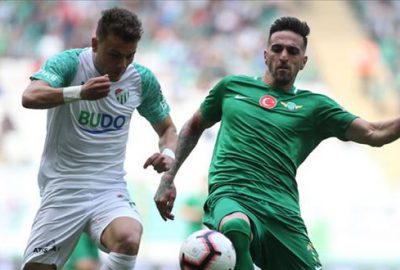 Timsah küme düşme hattına ‘demir attı’