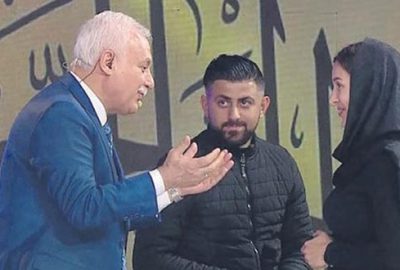 Hollandalı Anna canlı yayında Müslüman oldu