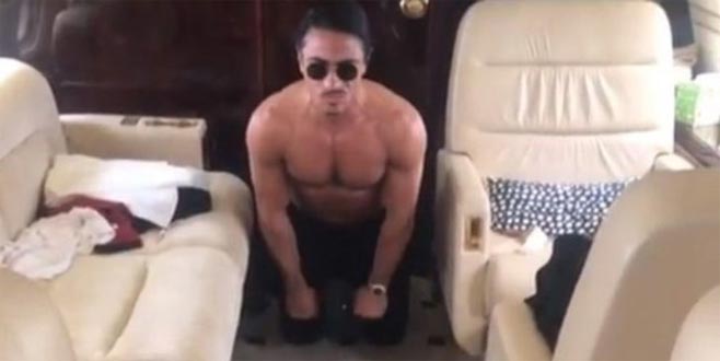 Uçağındaki videosu olay olan Nusret’ten takipçisine bomba teklif