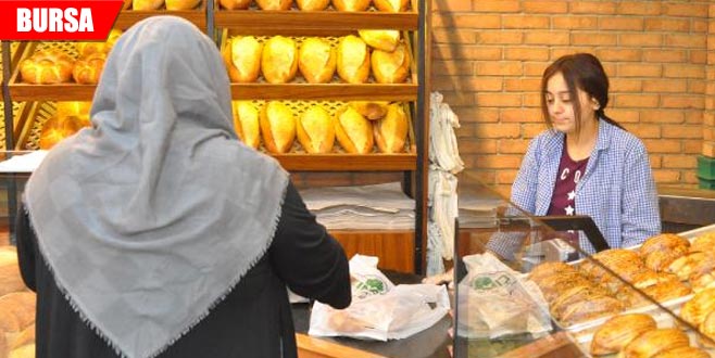 11 yıldır ‘askıda ekmek’ uygulamasını sürdürüyor