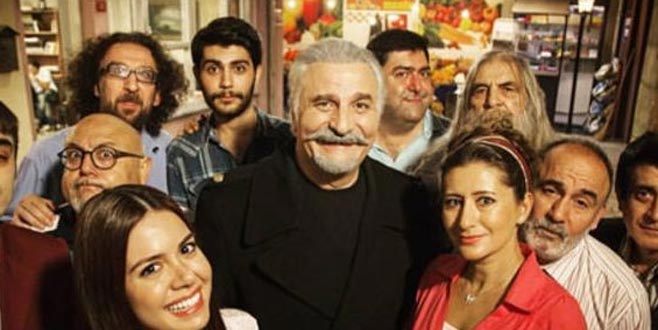 ‘Ekmek Teknesi’ oyuncusu hayatını kaybetti! ‘Ekmek Teknesi’ oyuncusu hayatını kaybetti!