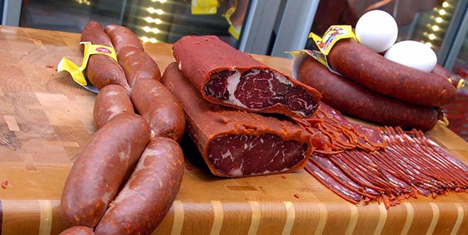 Pastırma ve sucuk ramazanda zamlandı