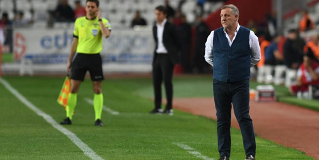 Mesut Bakkal: ‘Şımarmamak, abartmamak lazım’