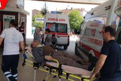 Sokak ortasında bıçaklayıp kaçtı