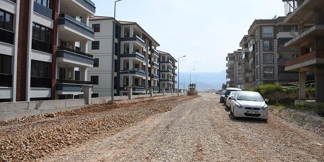 Yeni mahalleye yeni yol açılıyor