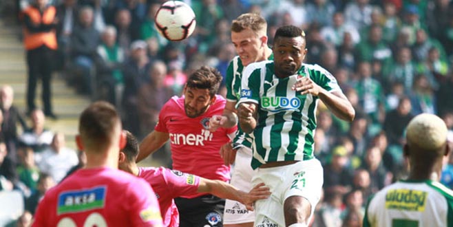 Rekor kırdı maçı kazanamadı