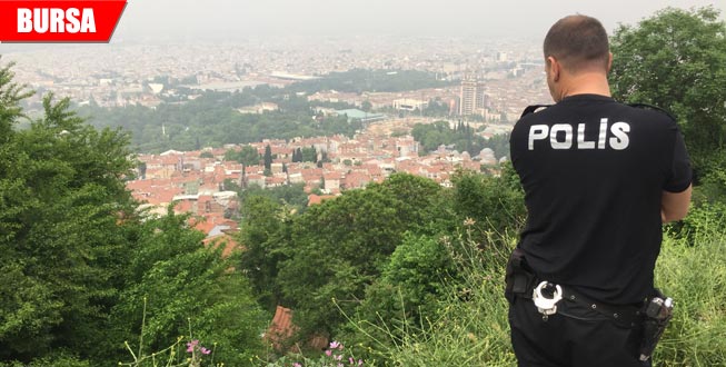 50 metrelik uçurumdan düşen gençler böyle kurtuldu!