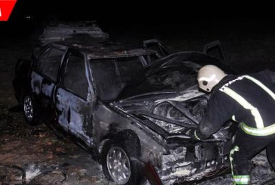 Otomobil alev alev yandı