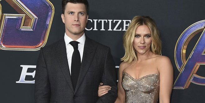 Scarlett Johansson ile Colin Jost nişanlandı