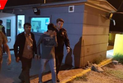 Otobüsün bagajından kaçak göçmenler çıktı