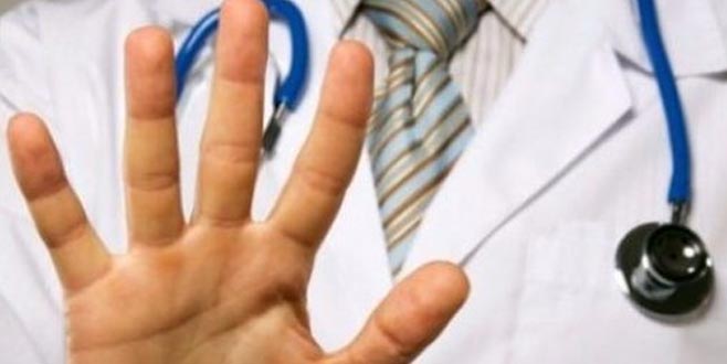 Çocuk doktoruna sıra bekleme dayağı