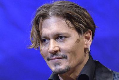 Ünlü oyuncu, eşinden şiddet gördüğünü açıkladı