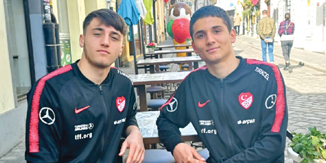 U16 Milli’de 4 Timsah