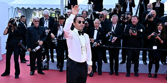 Cannes’ı tuzladı!