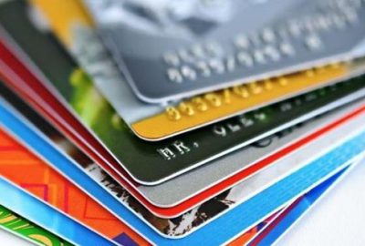 Kredi kartı aidatları düzenlenmeli