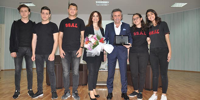 Şenol Şankaya öğrencilerle buluştu Şenol Şankaya öğrencilerle buluştu