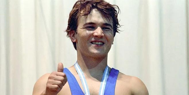 ‘Cep Herkülü: Naim Süleymanoğlu’ filminin kadrosu belli oldu ‘Cep Herkülü: Naim Süleymanoğlu’ filminin kadrosu belli oldu