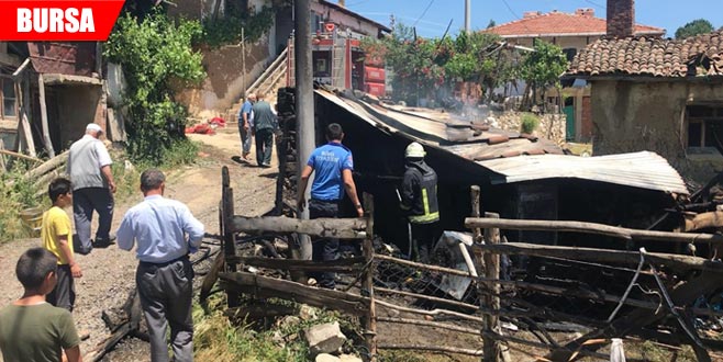 Köyde korkutan yangın