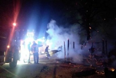 Gece yarısı alev alev yandı