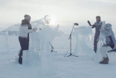 Kuzey Kutbu’nda buzdan enstrümanlarla konser