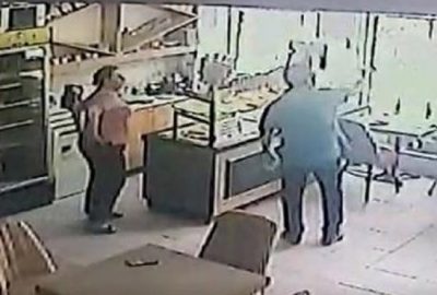 Baklavacıdaki tırnakçı kamerada