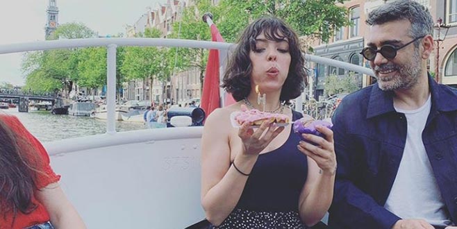 30’a Amsterdam’da merhaba