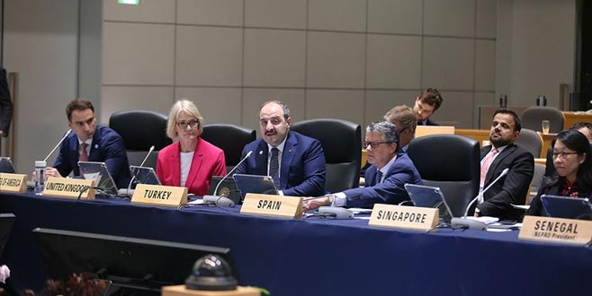 Bakan Varank’tan G20’de ‘Boeing’ çıkışı