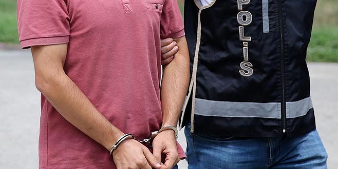 Bursa merkezli FETÖ operasyonu! 2 şüpheli tutuklandı