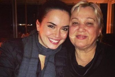 Yeliz Şar annesi için dua istedi!