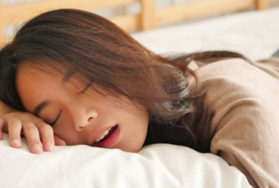 Sabahları yorgun uyanmamak için uzmanından 8 tavsiye