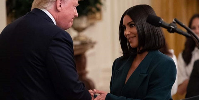 Kim Kardashian, Trump ailesine teşekkür etti!