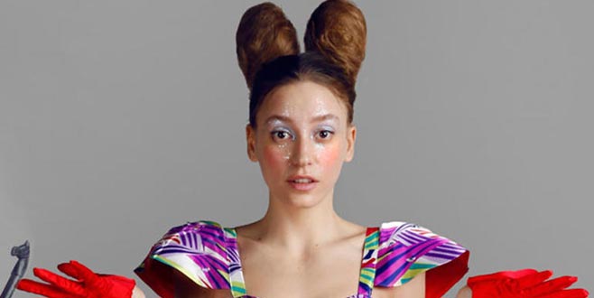 Serenay’dan Alice klibi