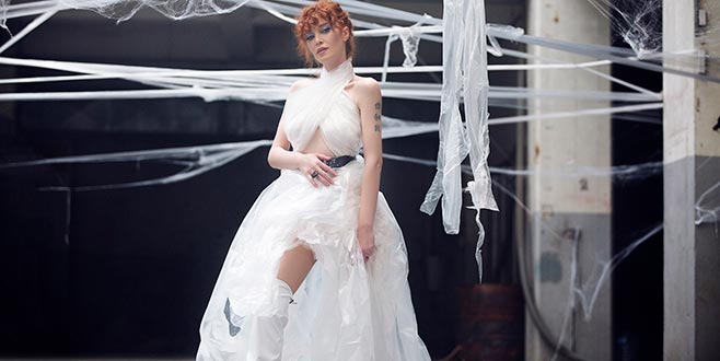 Poşet elbise kağıt çizme