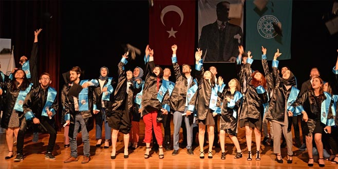 Keles MYO’da mezuniyet coşkusu