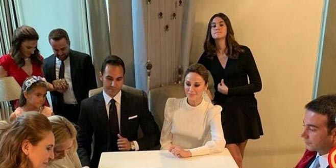 Demet Şener ile Cenk Küpeli evlendi!