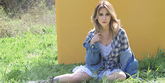 Şarkıcı oldum pavyona düşmedim!